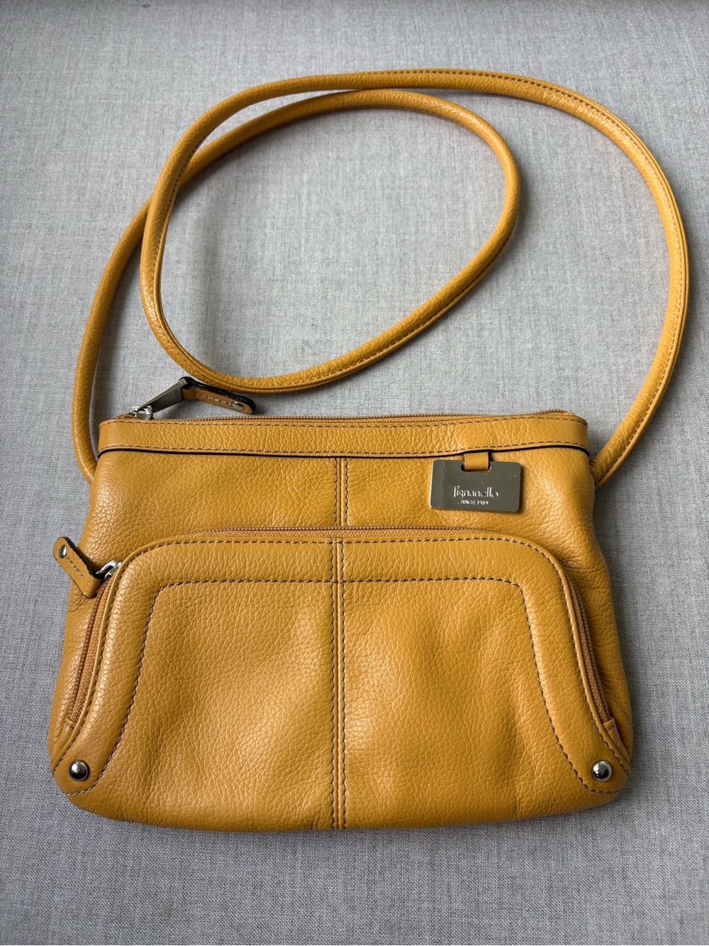 Everyday Mustard Yellow Women's Crossbody Bag with Front Zip Pocket